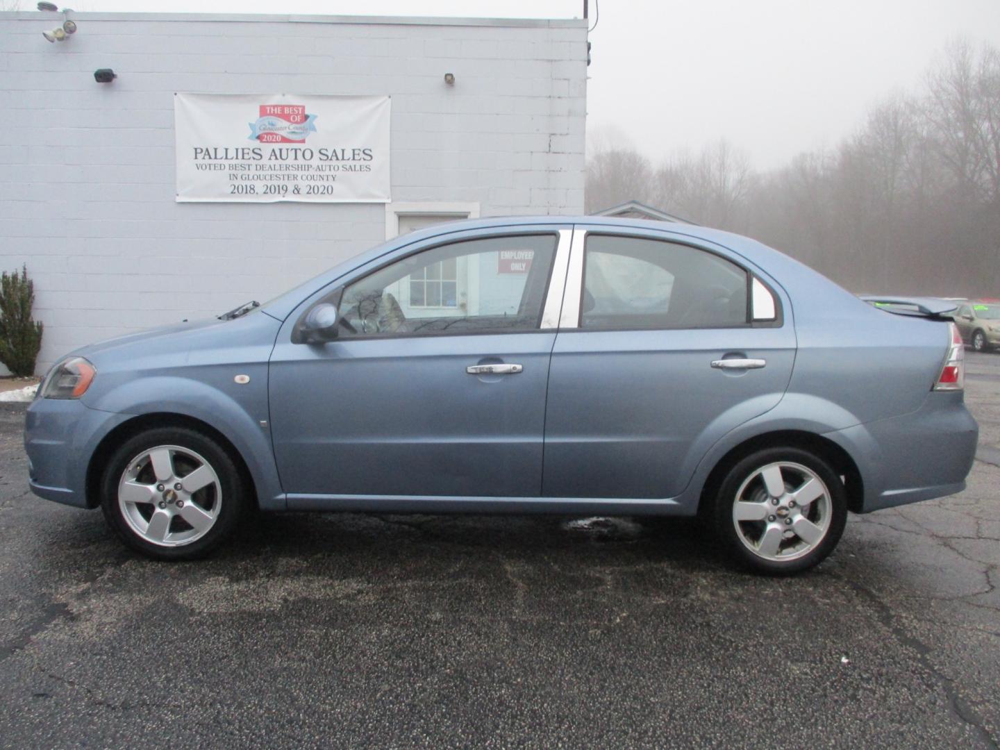 2008 BLUE Chevrolet Aveo LT 4-Door (KL1TG56628B) with an 2.2L L4 DOHC 16V engine, AUTOMATIC transmission, located at 540a Delsea Drive, Sewell, NJ, 08080, (856) 589-6888, 39.752560, -75.111206 - Photo#2